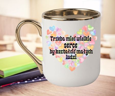 Kubek ze złotym rantem i złotym uchem dla nauczyciela – personalizowane podziękowanie od klasy